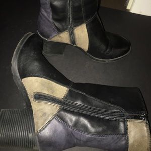 Multi-colored boots for the winter!